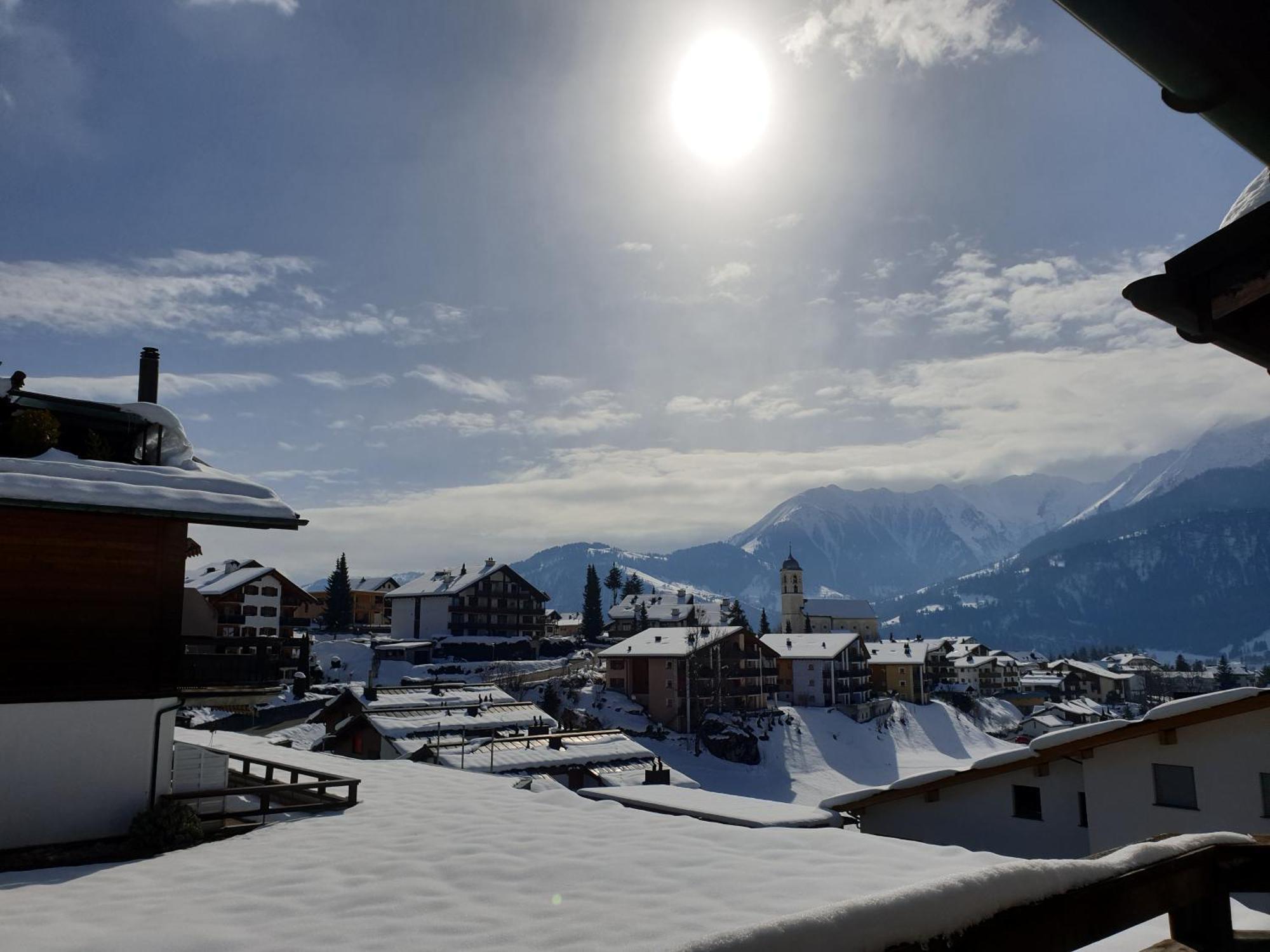 Apartment Near Laax Lake Exteriér fotografie